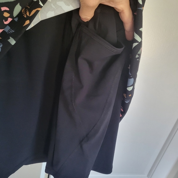 Small Halara workout dress.  Black and multi colored dress. - Picture 4 of 6